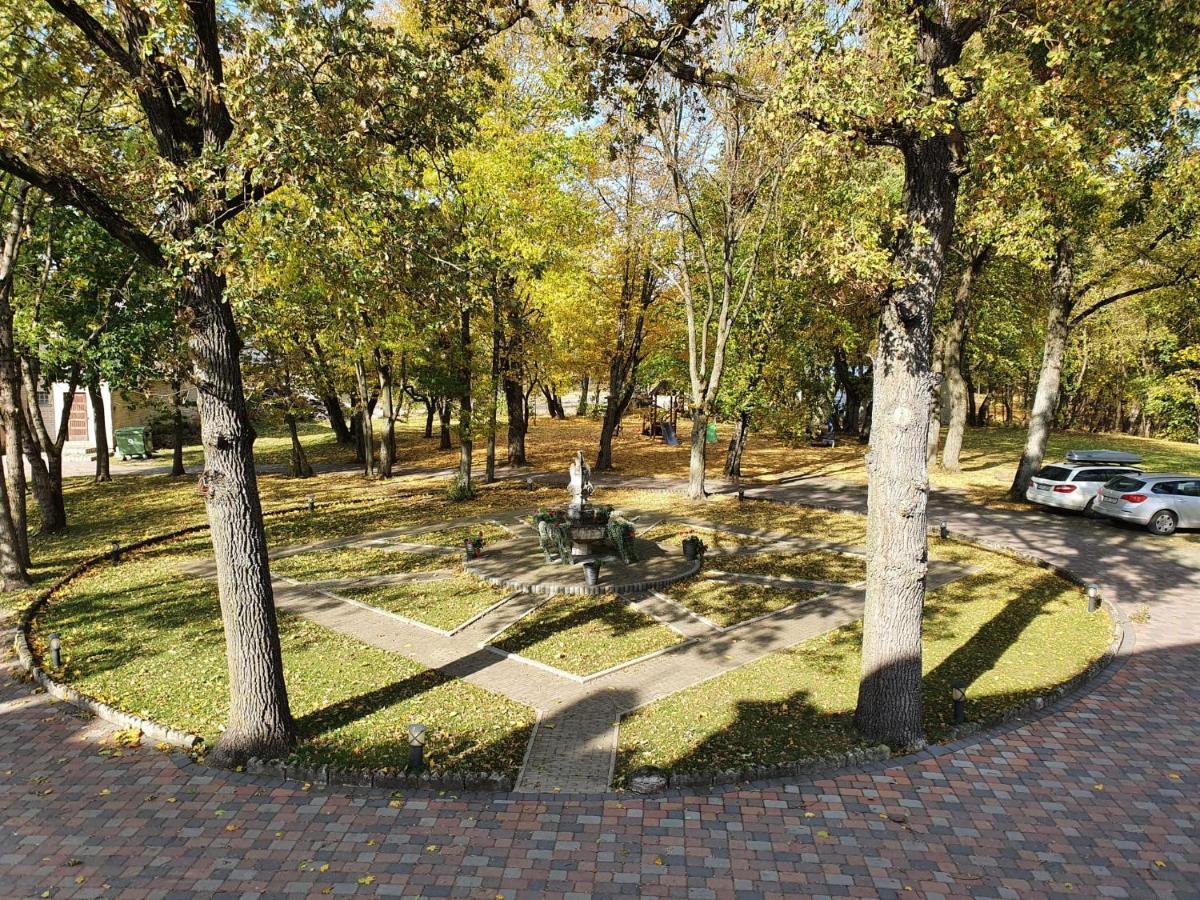 Linkuva Manor Apartment คอนัส ภายนอก รูปภาพ